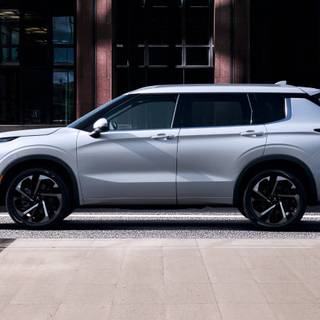 Outlander 2023 wallpaper