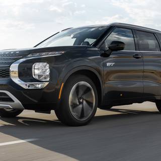 Outlander 2023 wallpaper