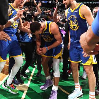 Curry and Klay wallpaper