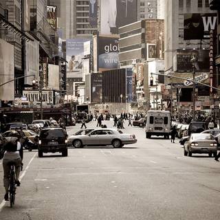 Crowded city wallpaper