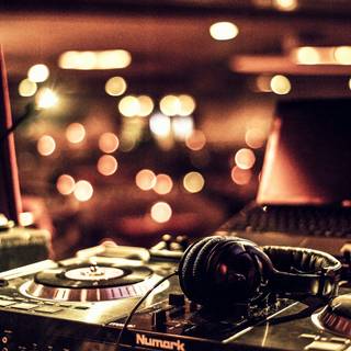 DJ table wallpaper