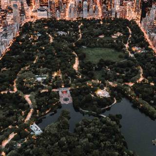 iPhone 14 Pro Max 4K NYC wallpaper