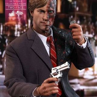 Two Face Aaron Eckhart wallpaper
