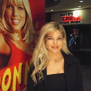 Donna D'Errico wallpaper