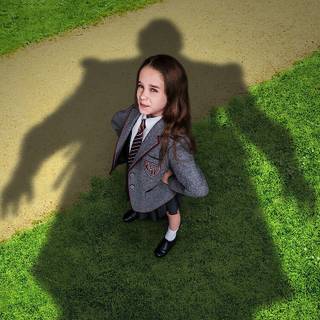 Alisha Weir wallpaper