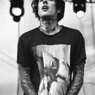 Oliver Sykes 2023 wallpaper