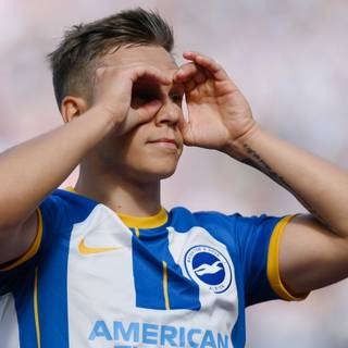 Leandro Trossard wallpaper