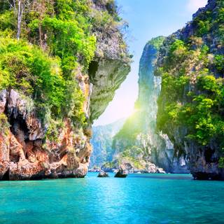 Tourist spot wallpaper