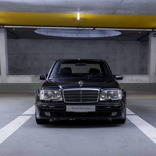 Classic Benz wallpaper