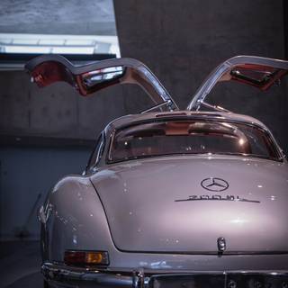 Classic Benz wallpaper