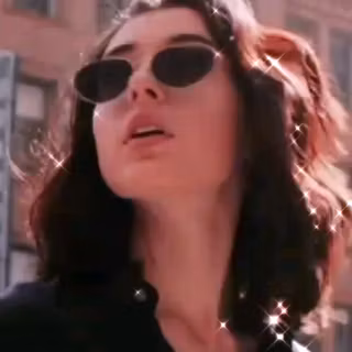 Samantha Fekete wallpaper