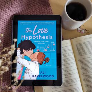 The Love Hypothesis wallpaper