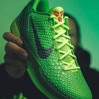 Kobe grinches wallpaper