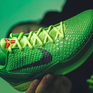 Kobe grinches wallpaper