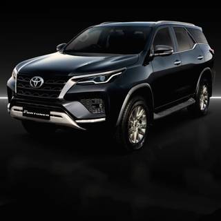 Toyota Fortuner Legender wallpaper