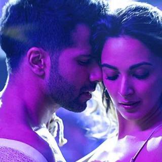 Jugjugg Jeeyo wallpaper