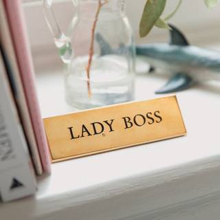 Boss woman wallpaper