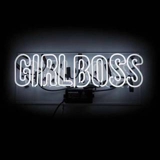 Boss woman wallpaper