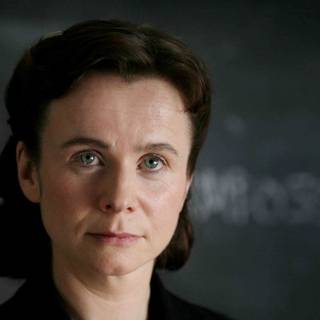 Emily Watson wallpaper