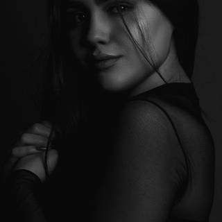 Black and white model wallpaper