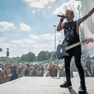Deryck Whibley wallpaper