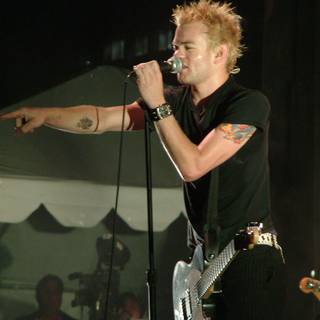 Deryck Whibley wallpaper