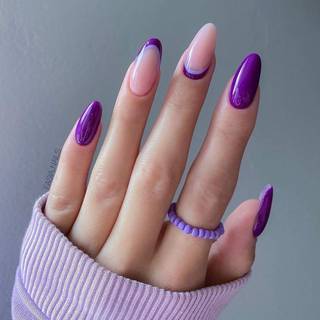 Purple nails wallpaper