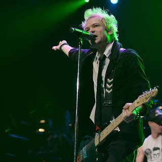 Deryck Whibley wallpaper