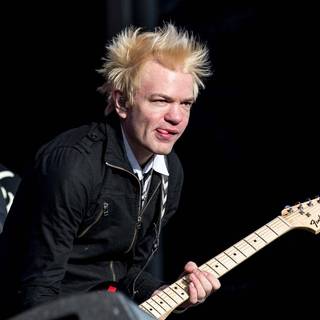 Deryck Whibley wallpaper