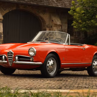 Alfa Romeo Giulietta Spider wallpaper