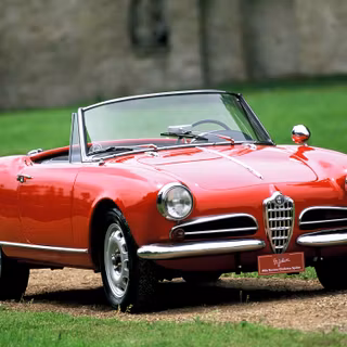 Alfa Romeo Giulietta Spider wallpaper