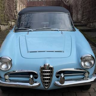 Alfa Romeo Giulietta Spider wallpaper