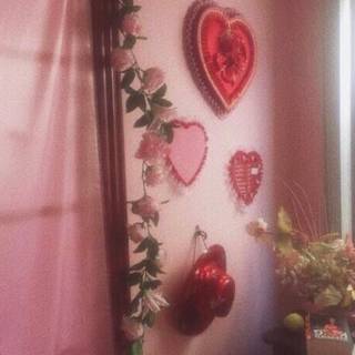 Lovecore aesthetic wallpaper