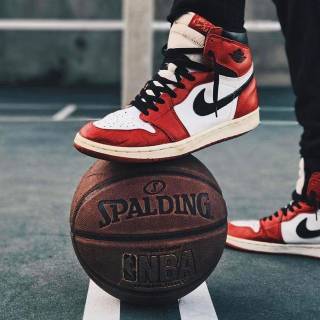 Shoes and basketball wallpaper