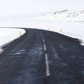 Natural winter road way wallpaper