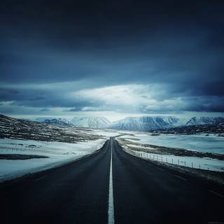 Natural winter road way wallpaper