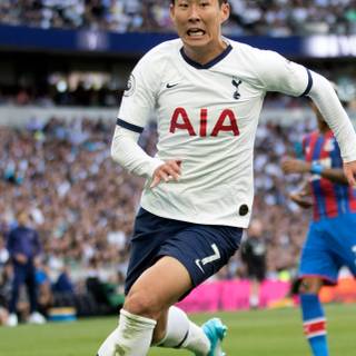 Aesthetic football wallpaper