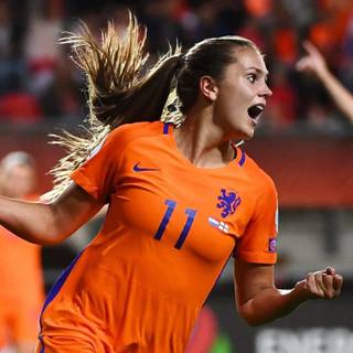 Lieke Martens 2023 wallpaper