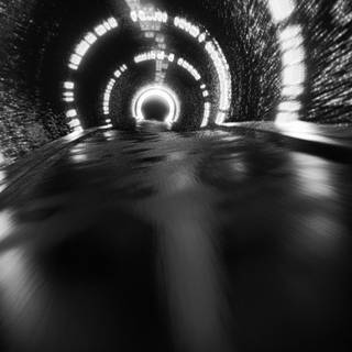 Tunnel vision wallpaper