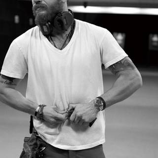 iPhone Tom Hardy wallpaper