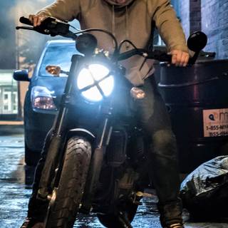 iPhone Tom Hardy wallpaper