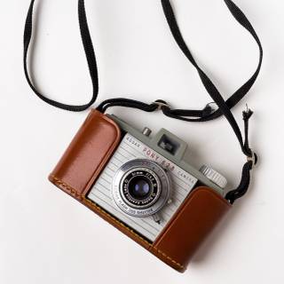 Camera white wallpaper