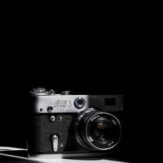 Camera white wallpaper