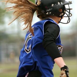 Softball girls wallpaper