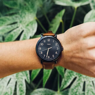 Analog watch wallpaper