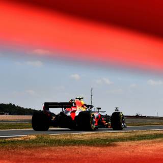 F1 2023 phone wallpaper