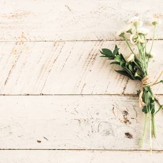 Farmhouse spring wallpaper