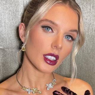 Helen Flanagan wallpaper