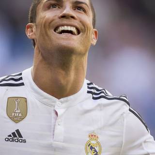 Ronaldo 5k iPhone wallpaper