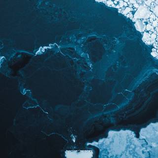 iPhone 11 sea wallpaper